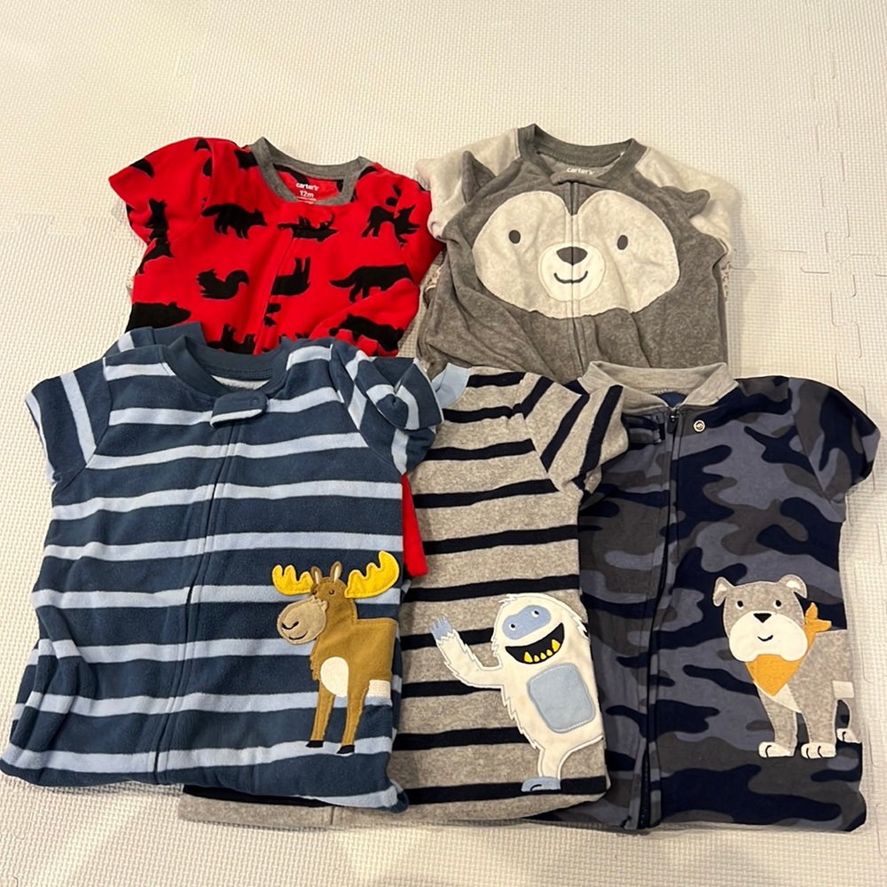 Lot of 5 fleece 12m boys pajamas